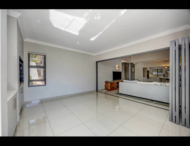 3 BEDROOM HOUSE FOR SALE IN DAINFERN RIDGE